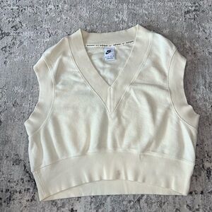 Nike Cream Sleeveless Sweater Vest